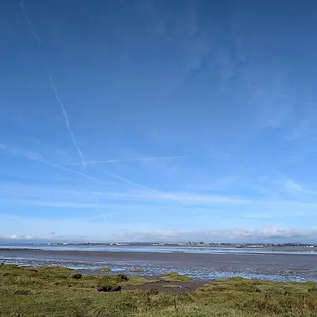 Shelly's * Port Carlisle