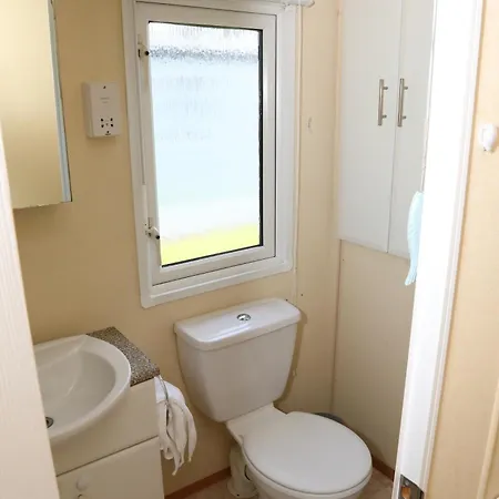 Shelly's * Port Carlisle